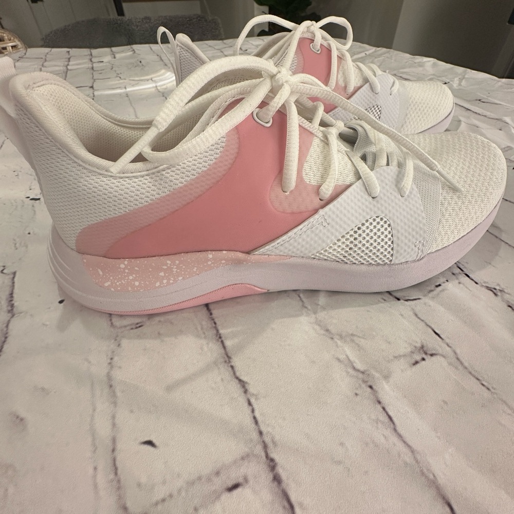 Under Armour Tennis Shoes